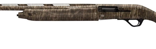 Winchester SX4 Left Hand Waterfowl Hunter Mossy Oak Bottomland 12 GA Shotgun 4rd Magazine 26" Barrel Camo